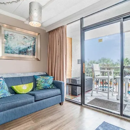 Ocean View Suite With Beachy Decor And Accents Caravelle Resort 206 Sleeps 6 Guests